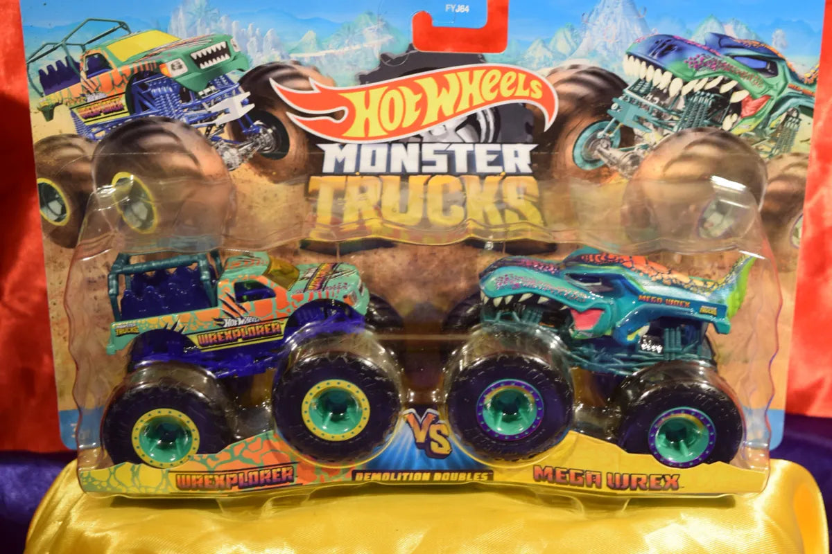 Hot Wheels "Wrexplorer Vs Mega Wrex"