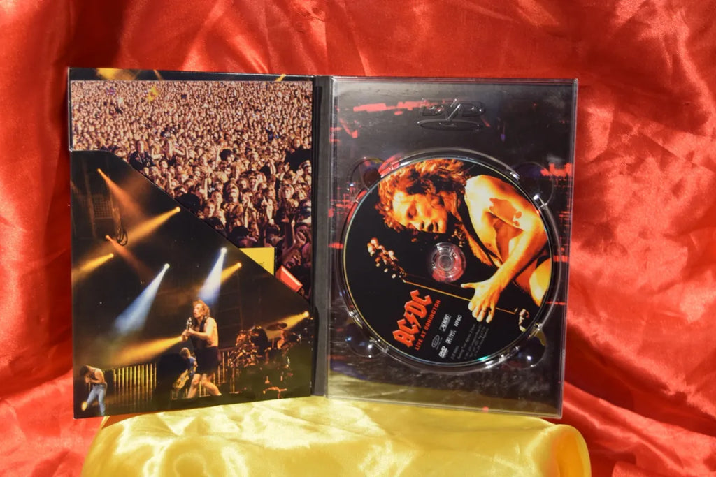 AC/DC LIVE AT DONINGTON