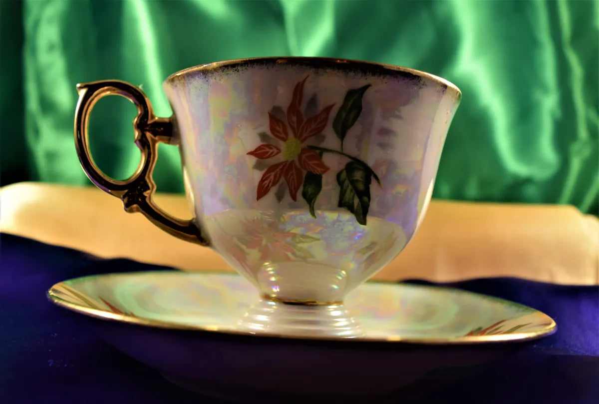 Ucagco :December Poinsettia" tea cup set japan