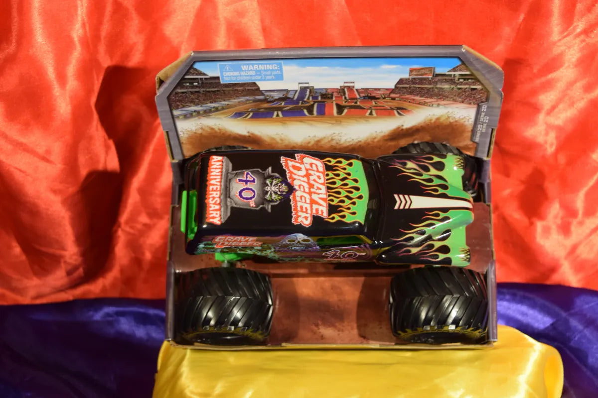 40th ANNIVERSARY GRAVE DIGGER