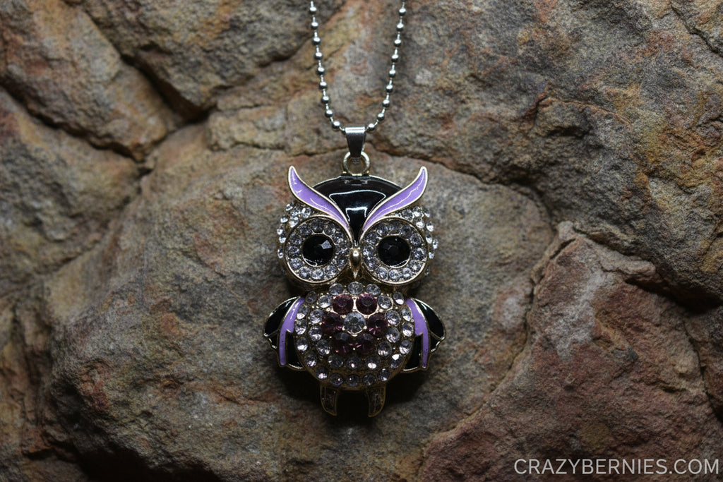 classic gold tone and rhinestone owl pendant