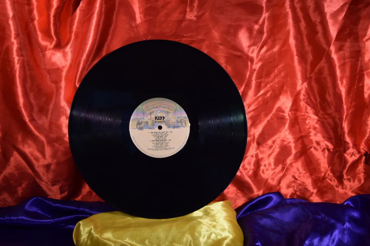 KISS "DYNASTY" Lp