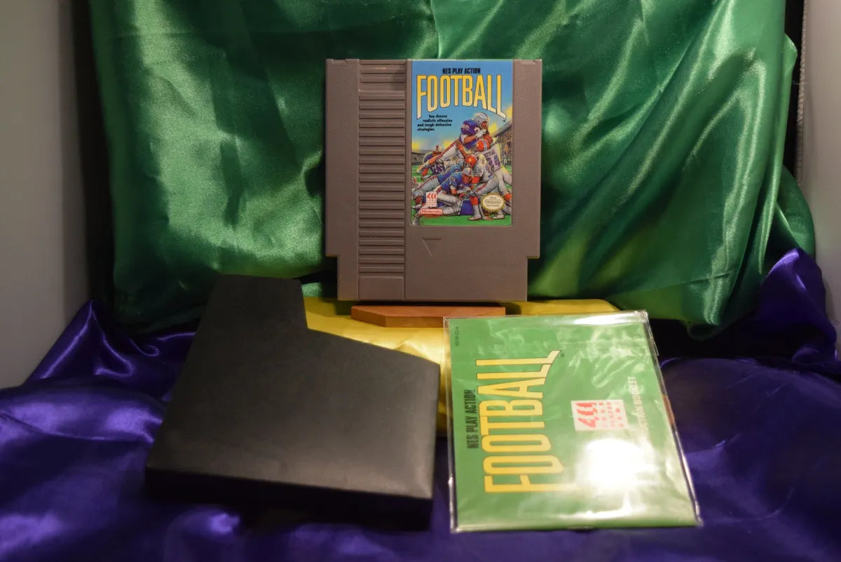 NES PLAY ACTION FOOTBALL